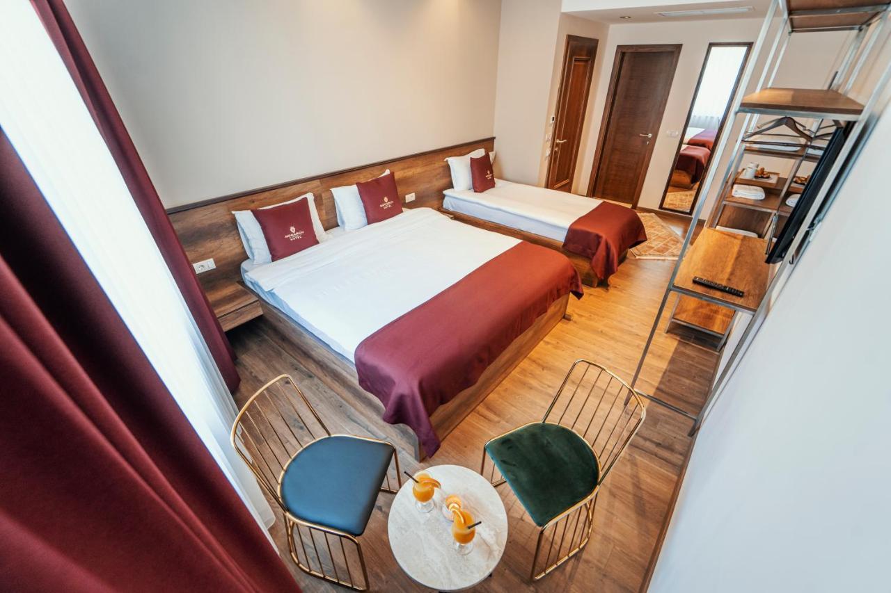 Monarch Boutique Hotel プリズレン エクステリア 写真