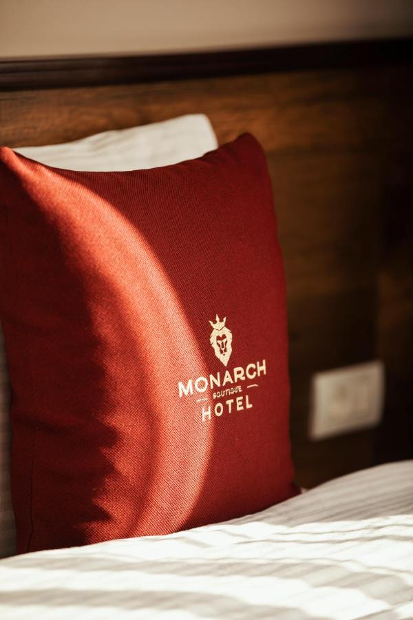Monarch Boutique Hotel プリズレン エクステリア 写真